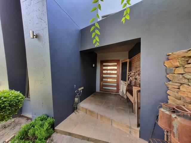 4 Bedroom Property for Sale in Ceres Western Cape